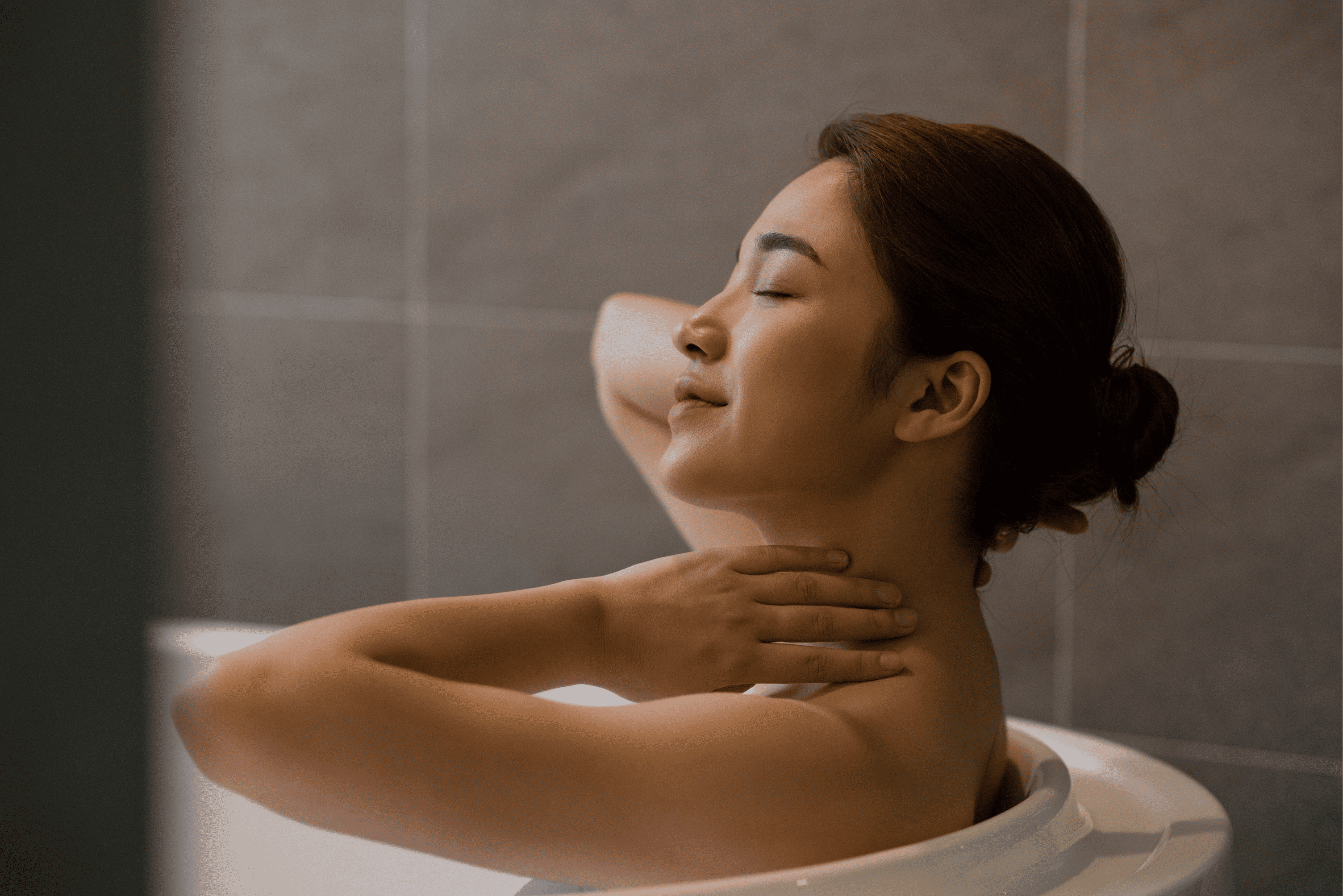 入浴剤で保湿はできる？乾燥肌のための選び方と成分の見分け方｜ReNELU