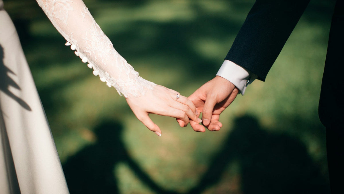 結婚記念日のプレゼントを年数から決める｜呼び名の手がかりと、毎年続けられる形